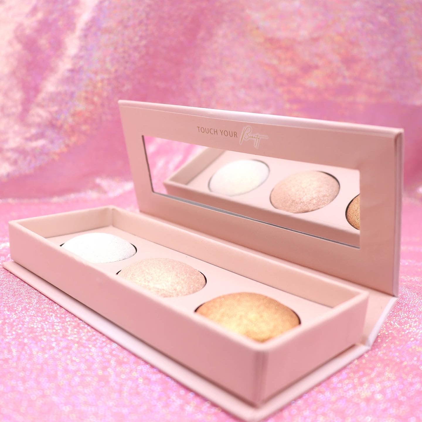 Glam Goodness Touch Your Beauty Highlighter Palette