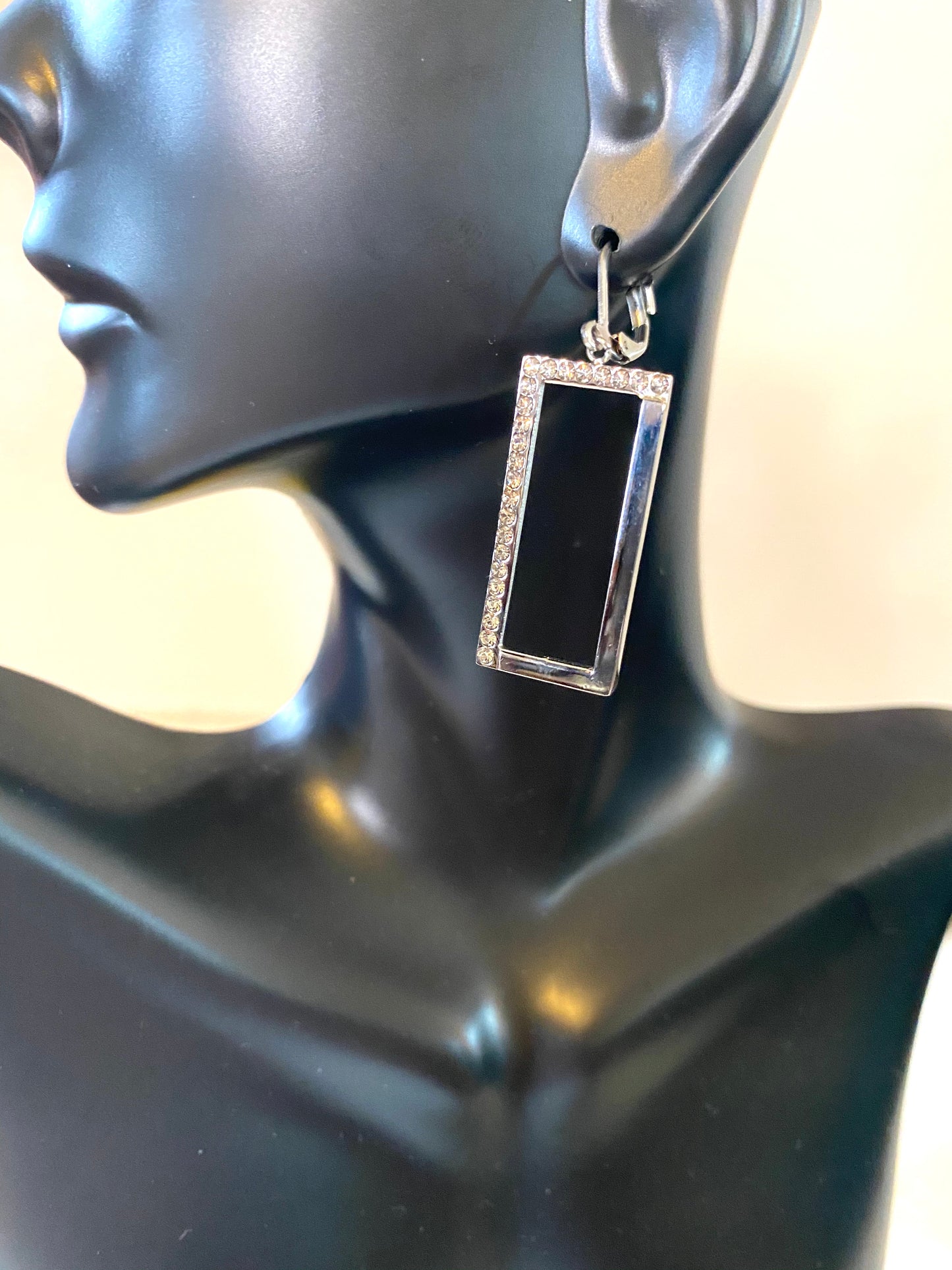 Rectangular Diamond Stones Earring