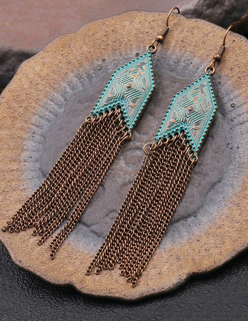 Drip Drop Tassel earring