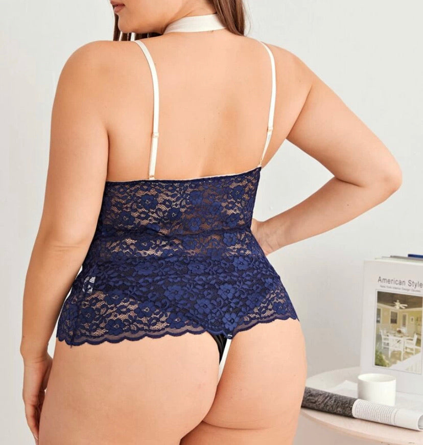 Plus Size Lace Lingerie