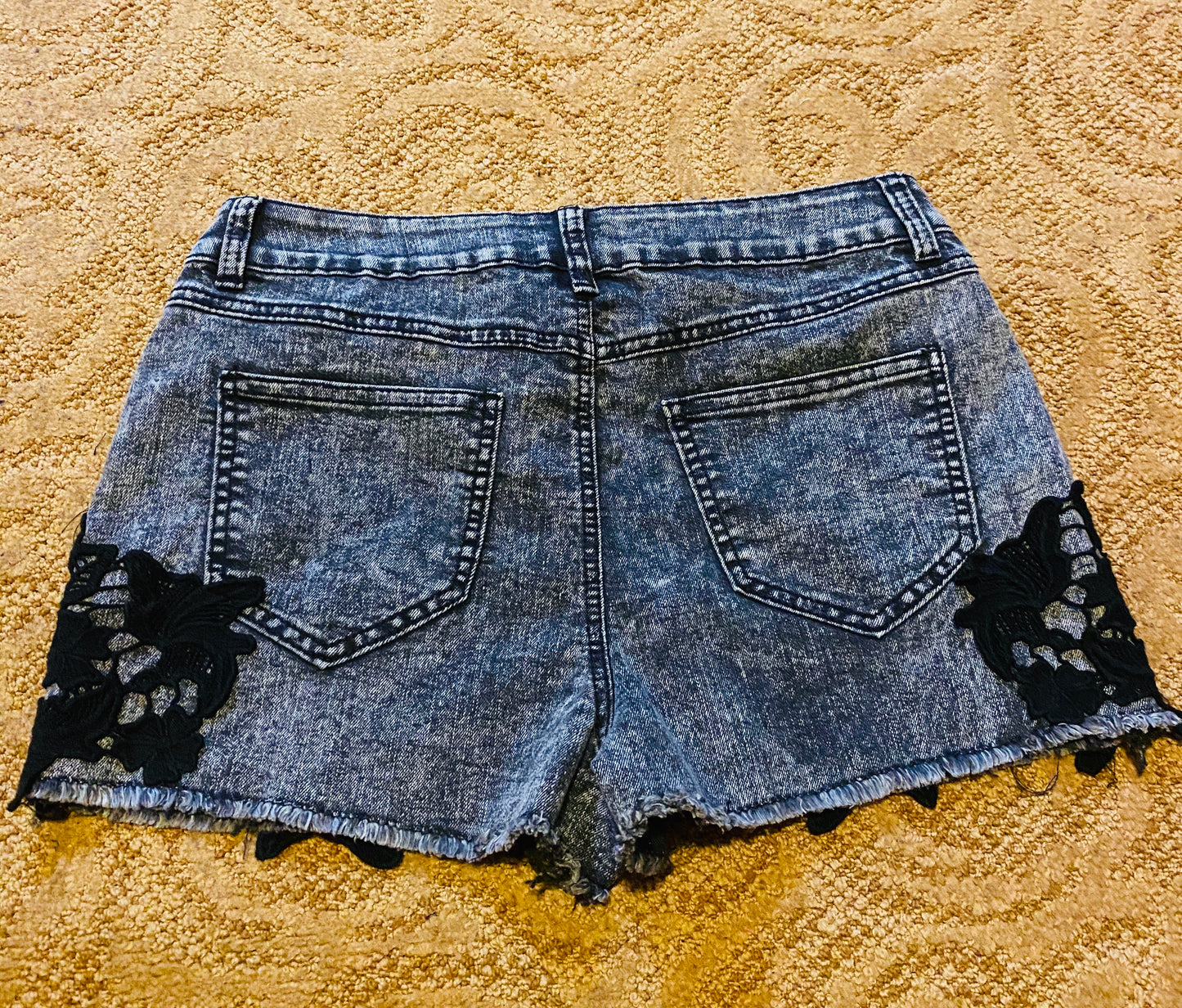 Stone Wash Embroidery Shorts