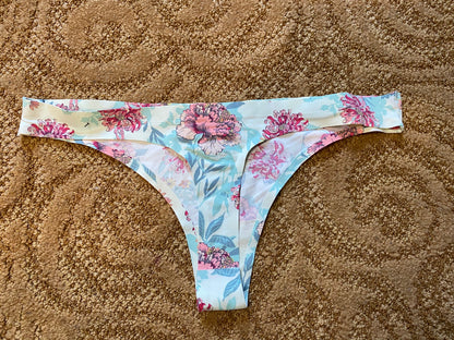 Vince Camuto panty/Underwear